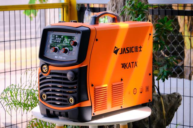 Máy hàn jasic - Công Ty TNHH Sản Xuất Thương Mại Xuất Nhập Khẩu Thiết Bị Máy Móc KATA